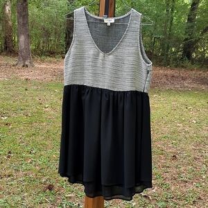 ❤️5/$25  Umgee Glitter Flowy Sparkle Dress